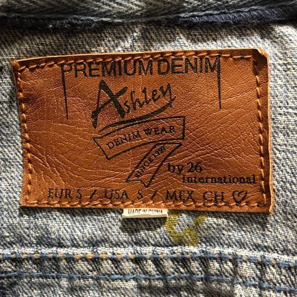 Ashley By 26 International denim hooded vest - Picture 5 of 7